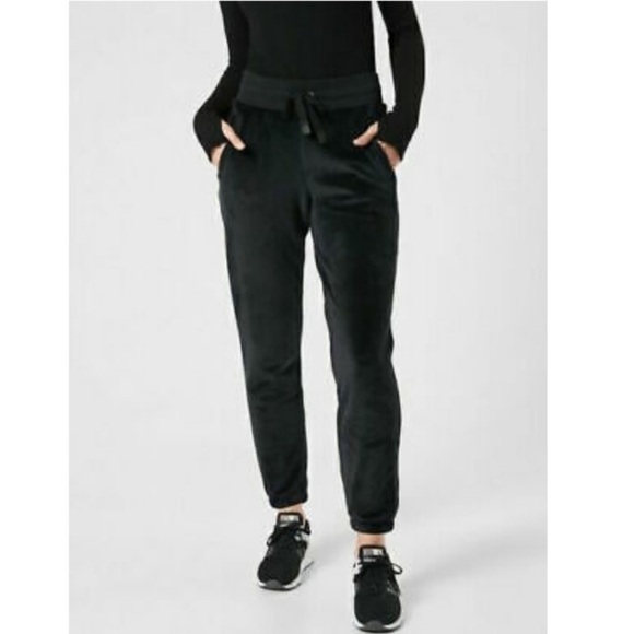 NWOT Athleta Double Cozy Karma Jogger Black | Size Small - Picture 4 of 9